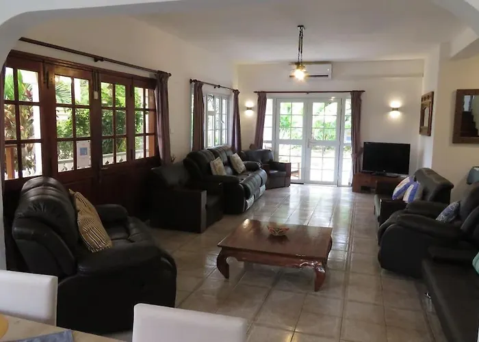 Royal Bay And Anse Royale